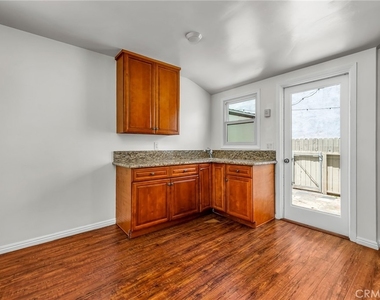 544 Glenneyre St. - Photo Thumbnail 9