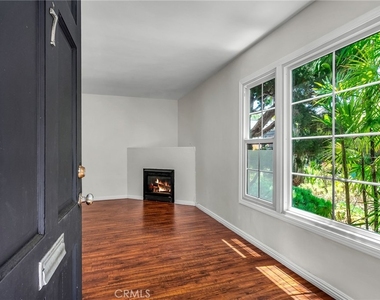544 Glenneyre St. - Photo Thumbnail 5