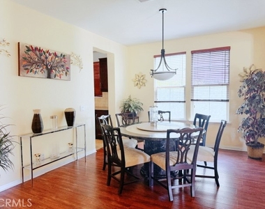 12647 Burbank Rd - Photo Thumbnail 2