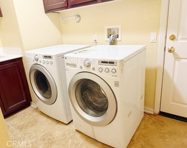 12647 Burbank Rd - Photo Thumbnail 10