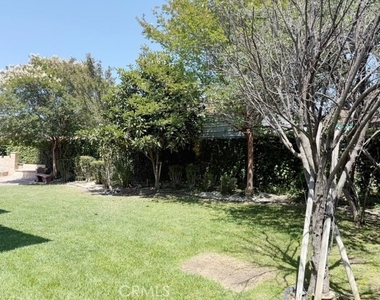 12647 Burbank Rd - Photo Thumbnail 12
