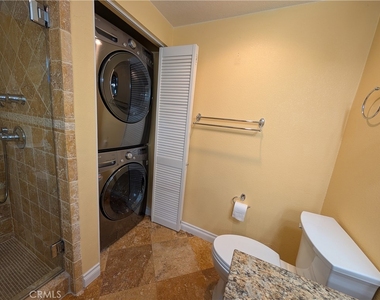 2165 Via Mariposa - Photo Thumbnail 17