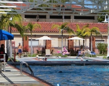2165 Via Mariposa - Photo Thumbnail 35