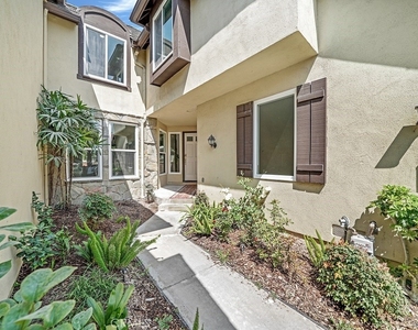 6082 Eaglecrest Drive - Photo Thumbnail 24