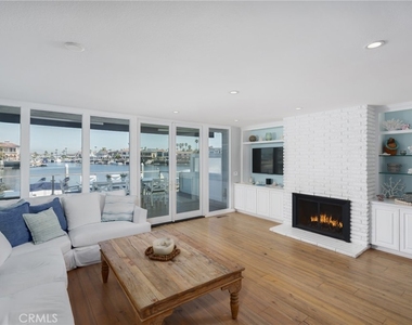 4021 Aladdin Drive - Photo Thumbnail 3