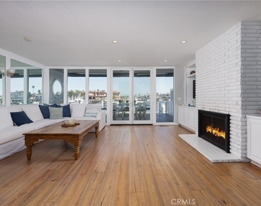 4021 Aladdin Drive - Photo Thumbnail 2