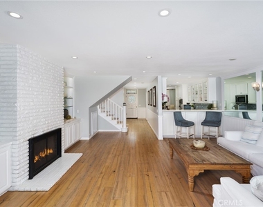 4021 Aladdin Drive - Photo Thumbnail 4