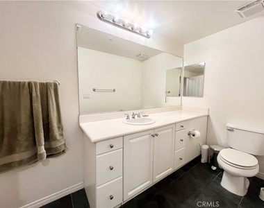 6020 Seabluff Drive - Photo Thumbnail 10