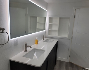 263 Calle Aragon - Photo Thumbnail 12