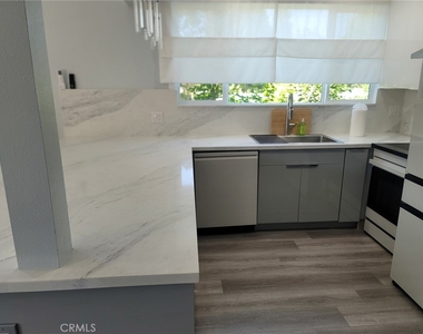263 Calle Aragon - Photo Thumbnail 7
