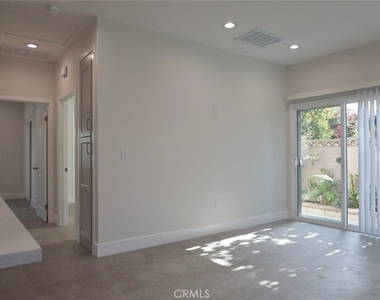 8171 Orangewood - Photo Thumbnail 4