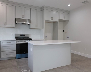 8171 Orangewood - Photo Thumbnail 1
