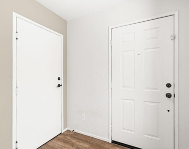 26137 Oakcreek Union Drive - Photo Thumbnail 17