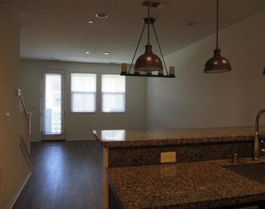 17548 Mason Lane - Photo Thumbnail 2