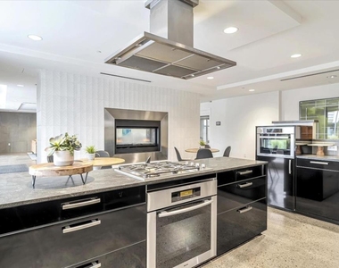 88 E San Fernando Street - Photo Thumbnail 28