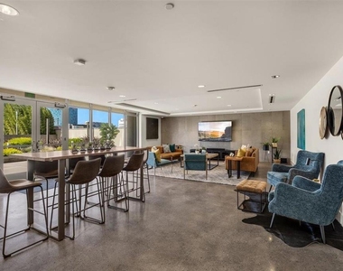 88 E San Fernando Street - Photo Thumbnail 27