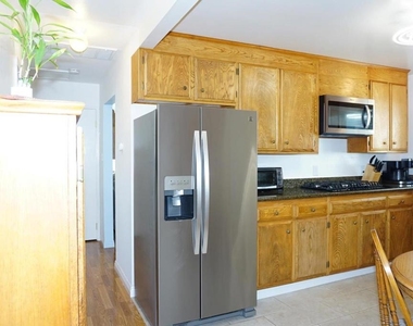 2463 Borax Drive - Photo Thumbnail 7