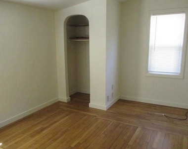 8495 Murray Avenue - Photo Thumbnail 25