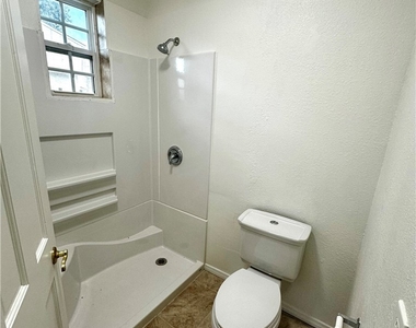 13906 Grant Street - Photo Thumbnail 4