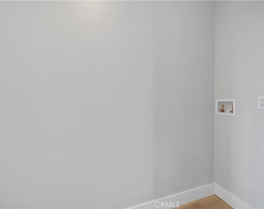 1318 Malachite Avenue - Photo Thumbnail 16