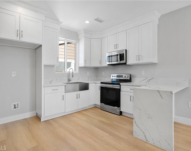 1318 Malachite Avenue - Photo Thumbnail 8