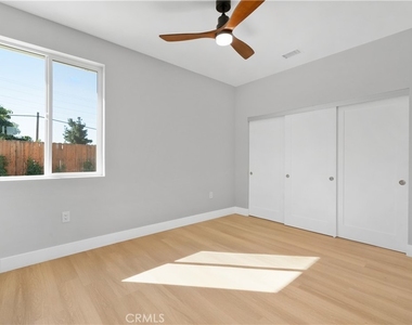 1318 Malachite Avenue - Photo Thumbnail 11