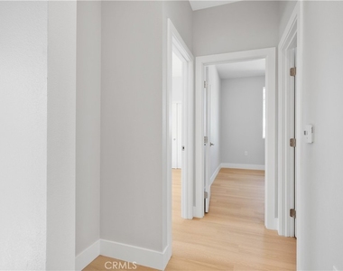 1318 Malachite Avenue - Photo Thumbnail 10