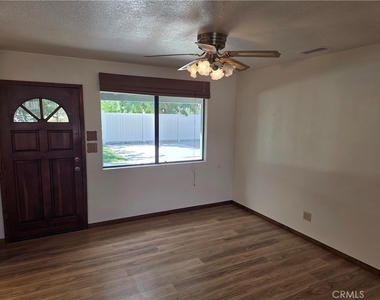 13881 Jicarilla Road - Photo Thumbnail 2