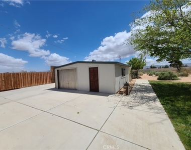 13881 Jicarilla Road - Photo Thumbnail 26