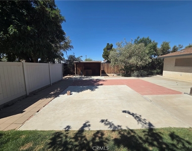 13881 Jicarilla Road - Photo Thumbnail 16