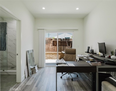 16713 Devonshire Street - Photo Thumbnail 25
