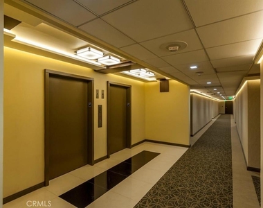 343 Pioneer Drive - Photo Thumbnail 25