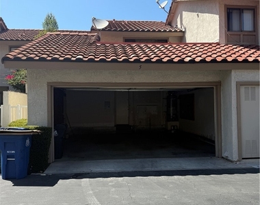 1325 Solera Lane - Photo Thumbnail 1