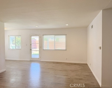 2415 Los Padres Drive - Photo Thumbnail 4
