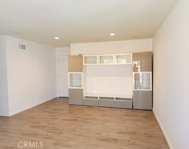 2415 Los Padres Drive - Photo Thumbnail 5