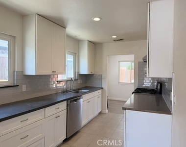 2415 Los Padres Drive - Photo Thumbnail 6