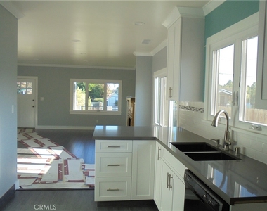3531 Brandon Street - Photo Thumbnail 7