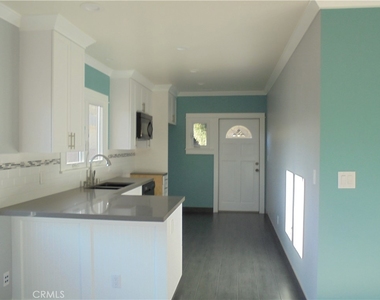3531 Brandon Street - Photo Thumbnail 6
