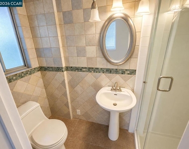 916 Veale Ave - Photo Thumbnail 8