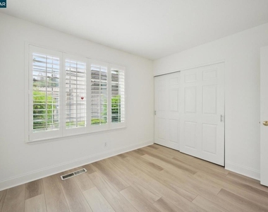 2137 Presidio Ct - Photo Thumbnail 29