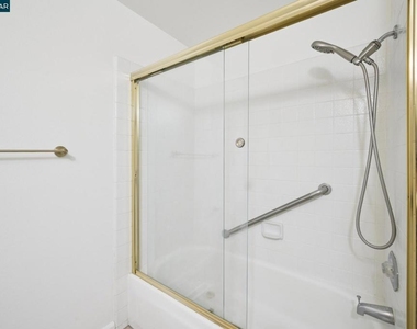 2137 Presidio Ct - Photo Thumbnail 31