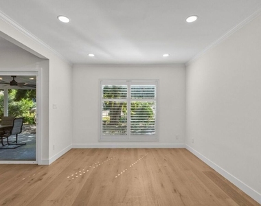 10780 Deliban Street - Photo Thumbnail 5