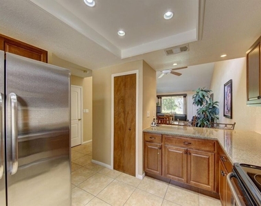 203 Serena Drive - Photo Thumbnail 3