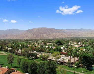 203 Serena Drive - Photo Thumbnail 9