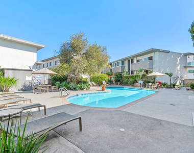 4725 La Villa Marina - Photo Thumbnail 19