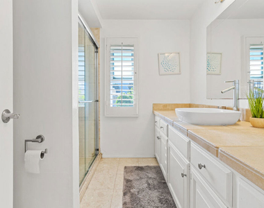 4725 La Villa Marina - Photo Thumbnail 17