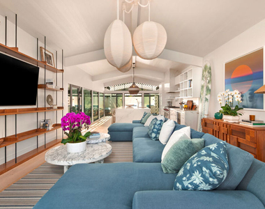 27044 Malibu Cove Colony Drive - Photo Thumbnail 17