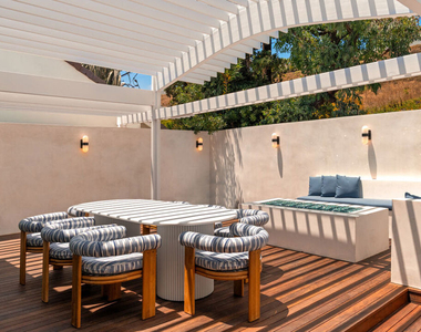 27044 Malibu Cove Colony Drive - Photo Thumbnail 4