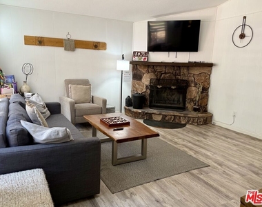 42814 Willow Avenue - Photo Thumbnail 2