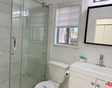 42814 Willow Avenue - Photo Thumbnail 11